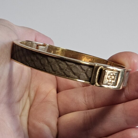 Ann Taylor Hinged Bangle Bracelet, Gold Tone with Snakeskin Design - Picture 4 of 10